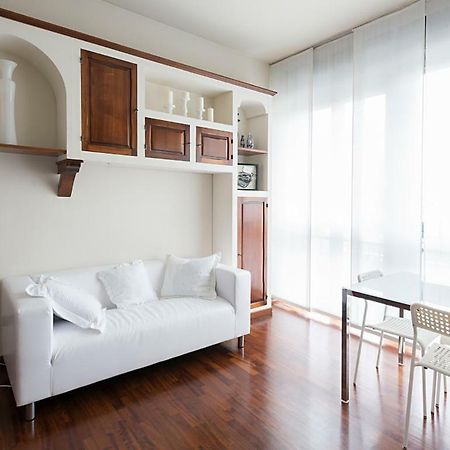 Apartamento Studio Downtown Fantastic Area Milán Exterior foto