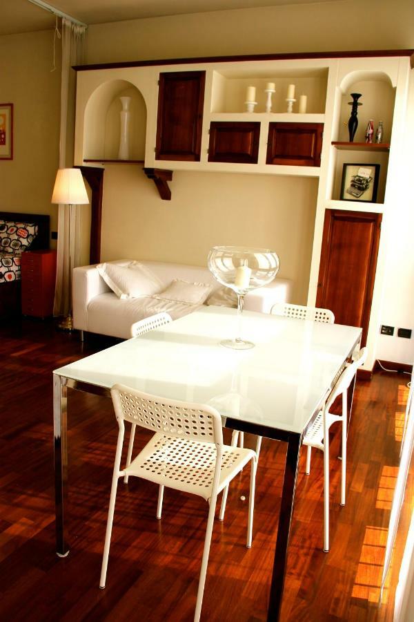 Apartamento Studio Downtown Fantastic Area Milán Exterior foto